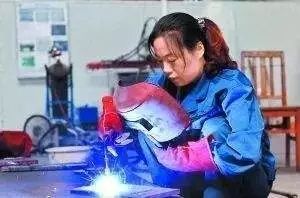 【学思践悟·十九大】代表回基层，带回更深领会